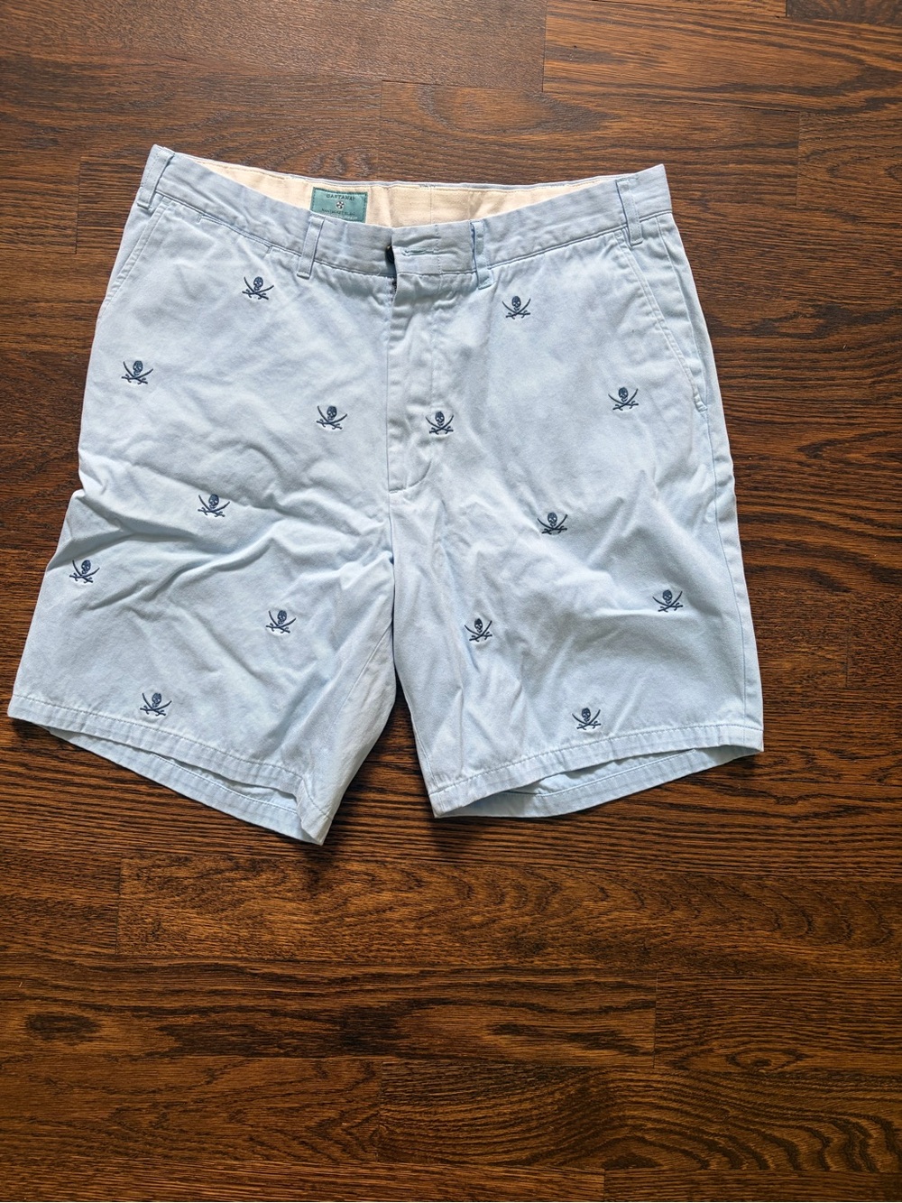 Castaway Nantucket Embroidered Skull & Crossbones Pirate Men's Shorts 36